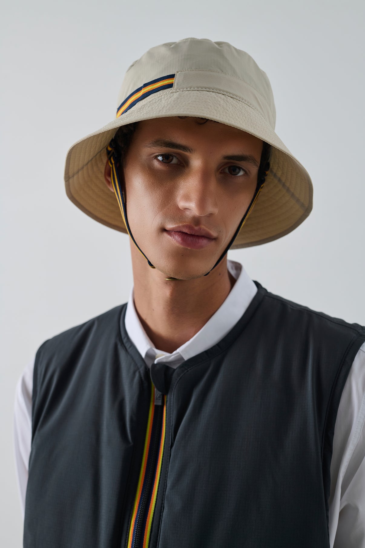 Bob Sienne - Mastic - Femme vue 3